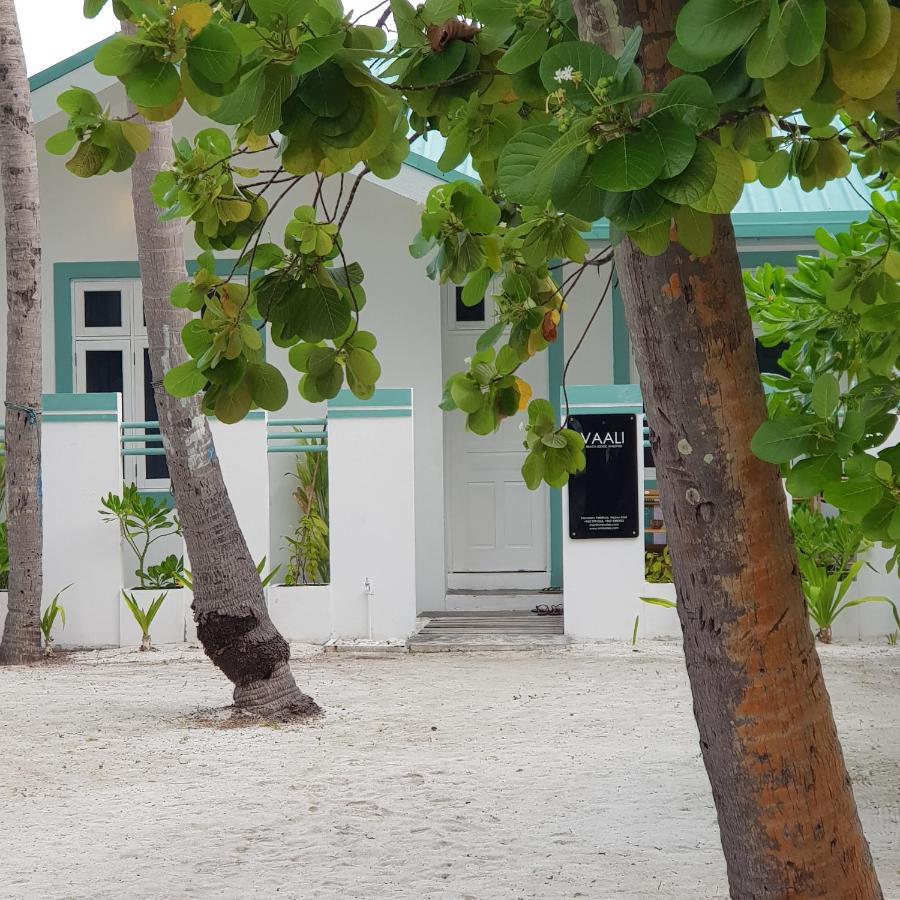 Vaali Maldives Island Escapes & Dive Hotel Felidhoo Bagian luar foto
